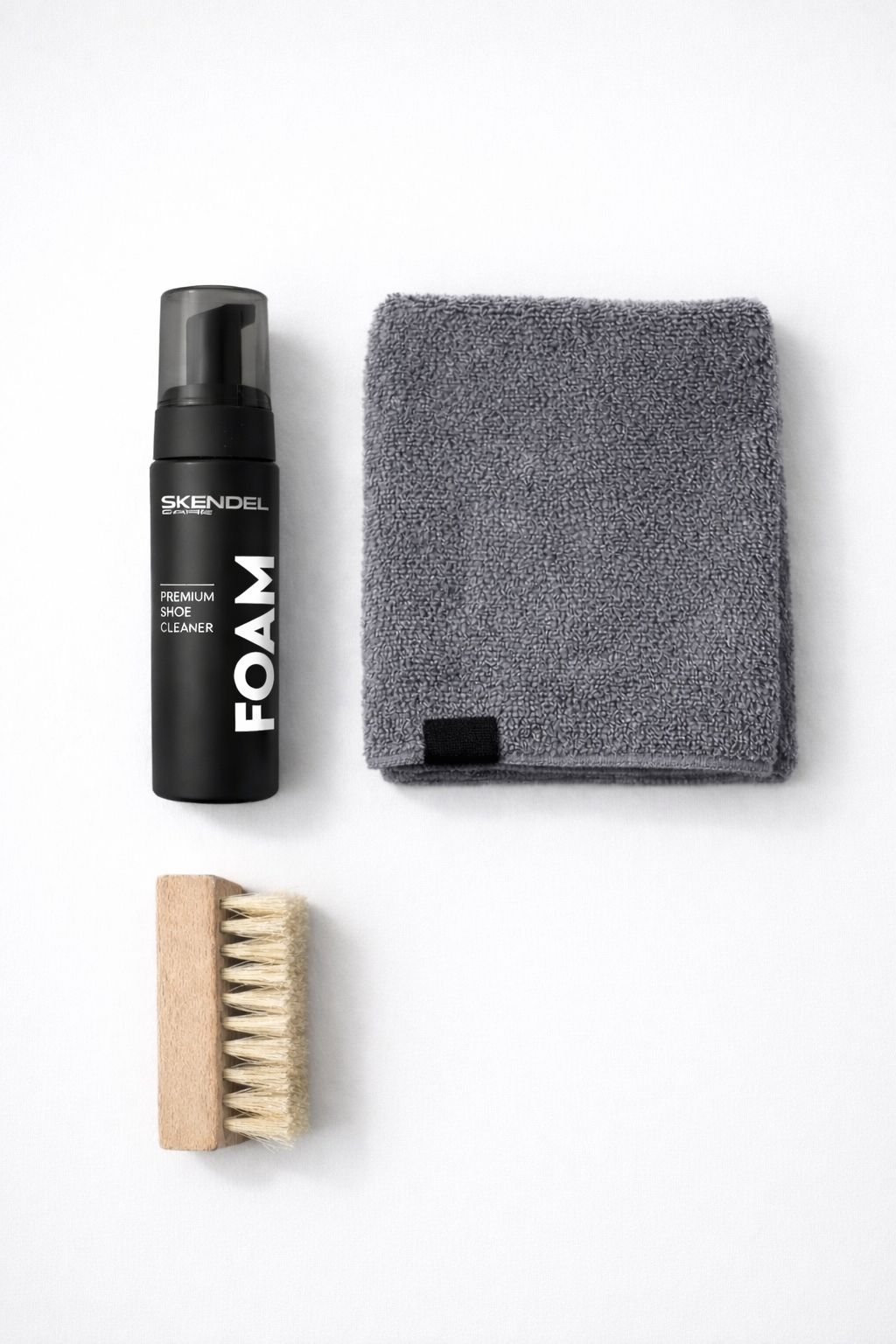Essential shoe cleaner kit